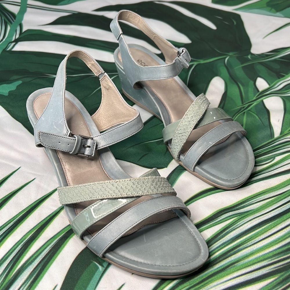 * Ecco Light blue leather sandals